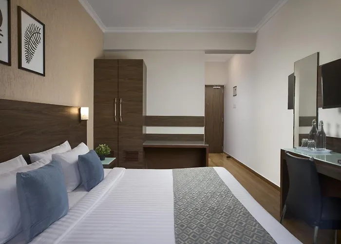 The Hawaii Comforts Panjim Donapaula